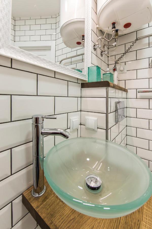 דירות Kyiv Quiet Loft מראה חיצוני תמונה